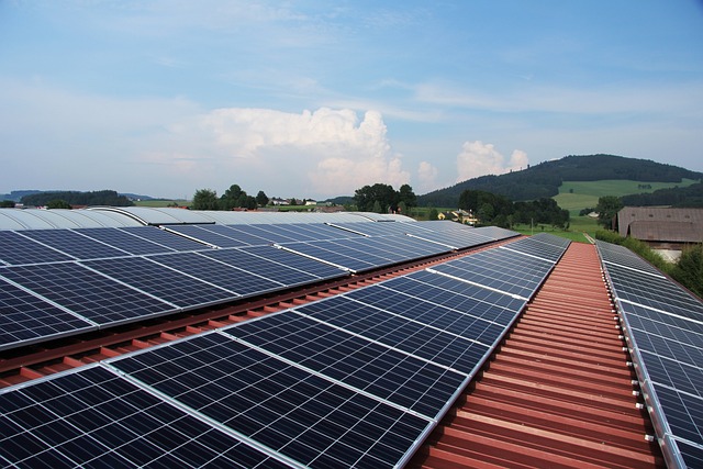 Fotovoltaické panely mohou i ohřívat vodu ve vašem bojleru